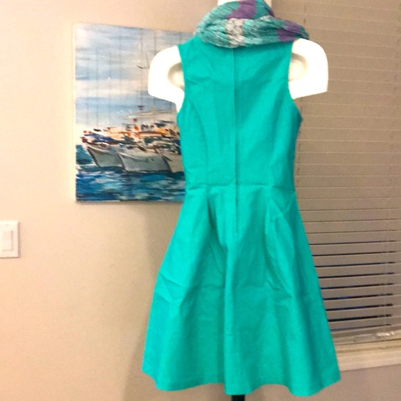 Girls dress - Picture 2 of 3